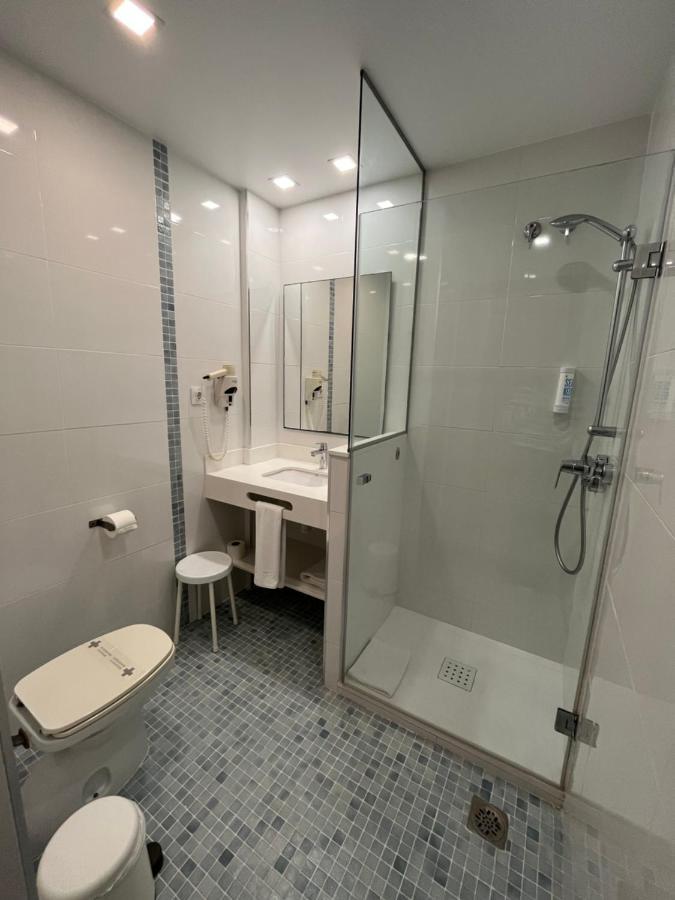 Hotel Albatros กันดิอา ภายนอก รูปภาพ