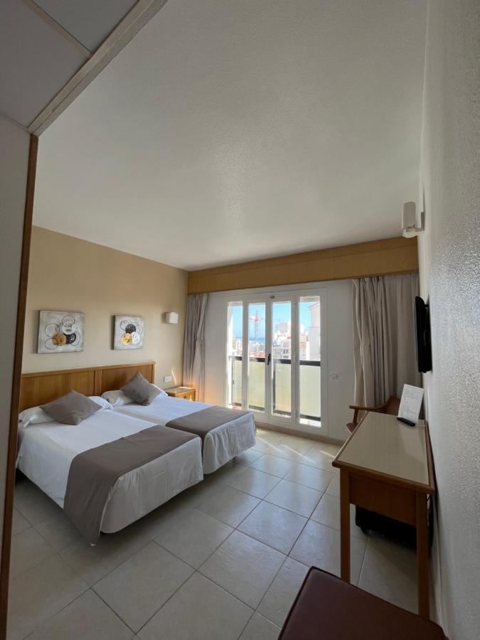 Hotel Albatros กันดิอา ภายนอก รูปภาพ