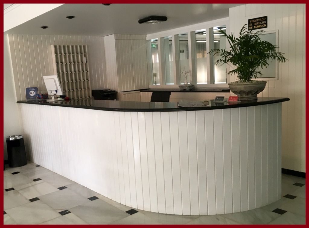 Hotel Albatros กันดิอา ภายนอก รูปภาพ